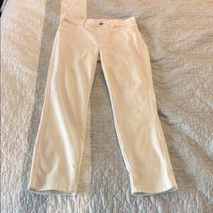 Uniqlo White Ultra Stretch Cropped Legging Pants